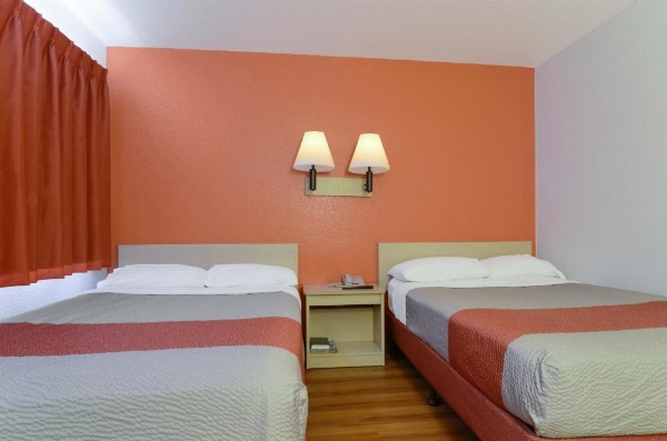 Motel 6 Big Bear image 25